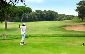 An der gesamten Adriaküste stoßen Sie auf Golfclubs und Golfplätze