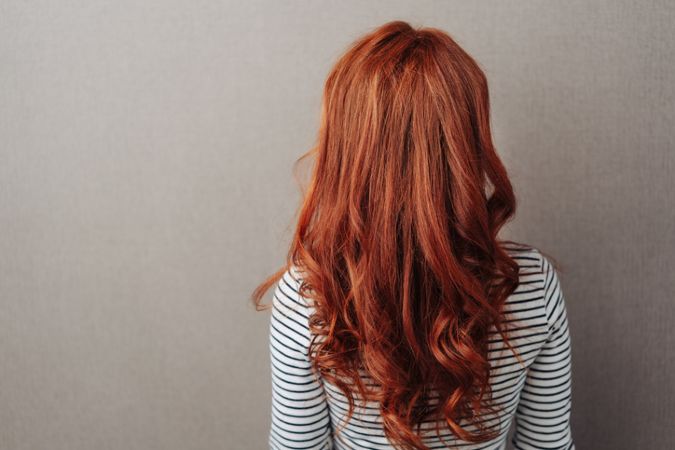 Rückenansicht rote Haare